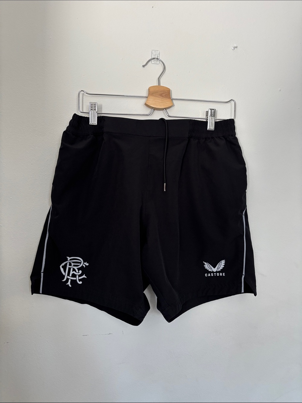 Castore women’s  Black Athletic Shorts